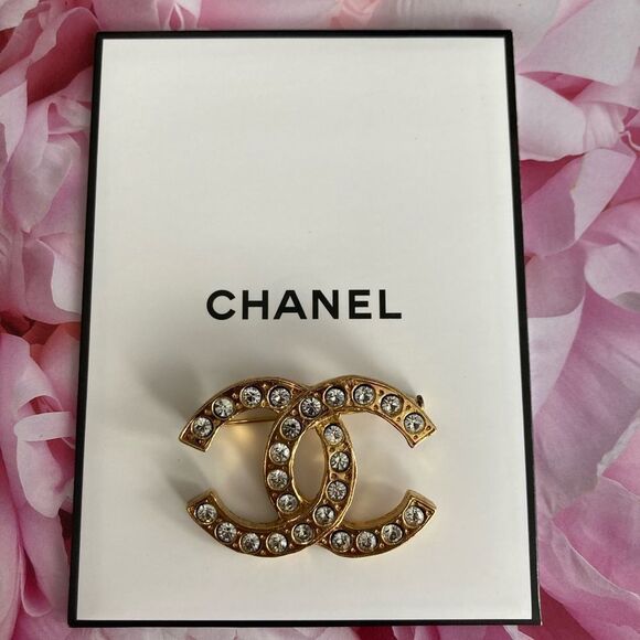 Chanel Gold Brooch with Crystals - Picture 1 of 2